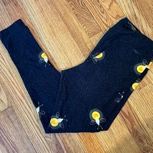 LuLaRoe “Butter Leggings” TC - Firefly Pattern
